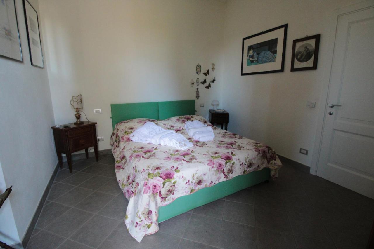 La Villa Dei Fiori San Rocco a Pilli Buitenkant foto